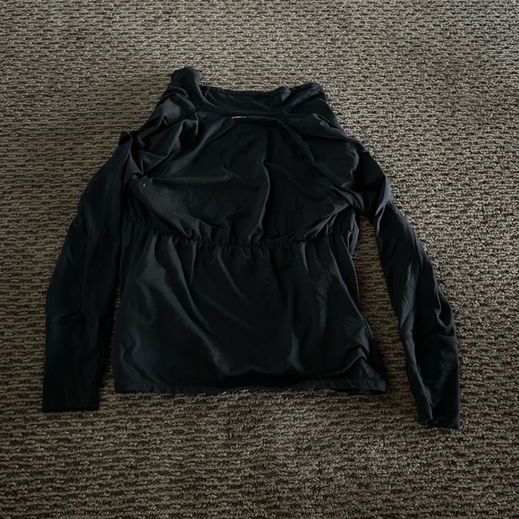 EUC Adidas jacket Size: L - Picture 2 of 3